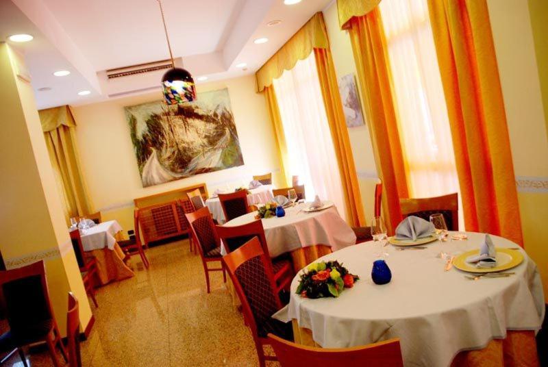 Hotel San Giacomo 몬테프란도네 외부 사진