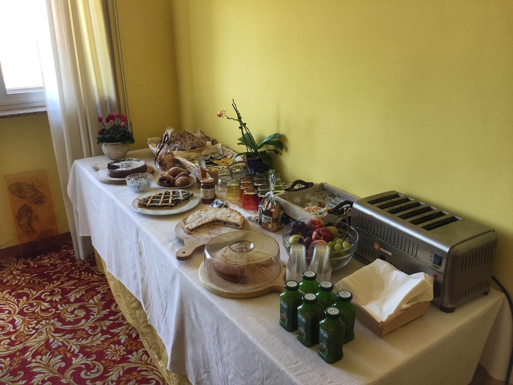Hotel San Giacomo 몬테프란도네 외부 사진
